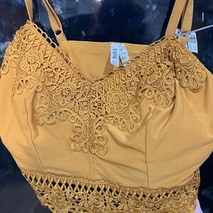 Mudd Golden Lace Trim Camisole